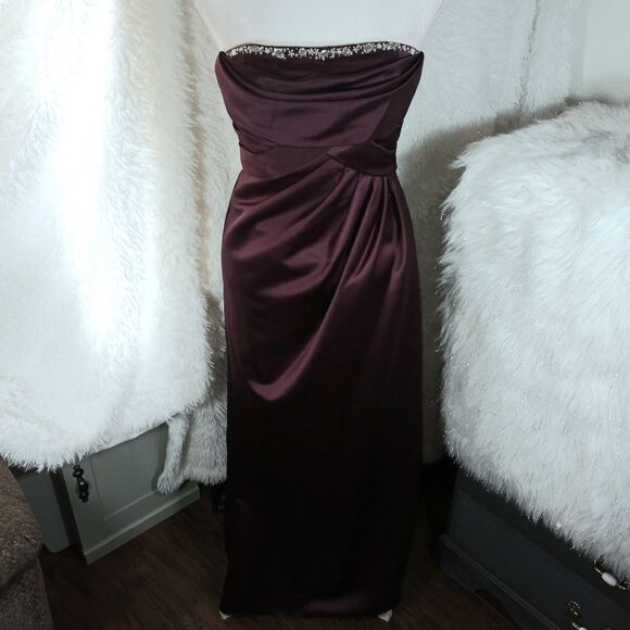 DAVID'S BRIDAL EGGPLANT STRAPLESS GOWN W/RHINESTONES SZ.4 EUC - Picture 2 of 8
